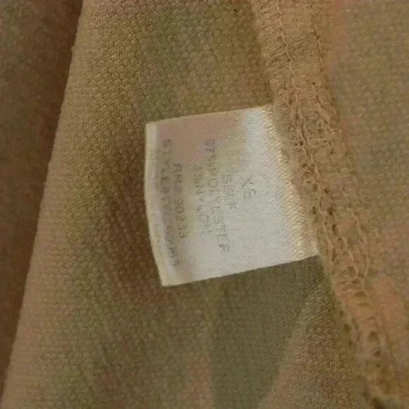 Kendall & Kylie Corduroy Boyfriend Shirt – Khaki, Size XS - Picture 9 of 10